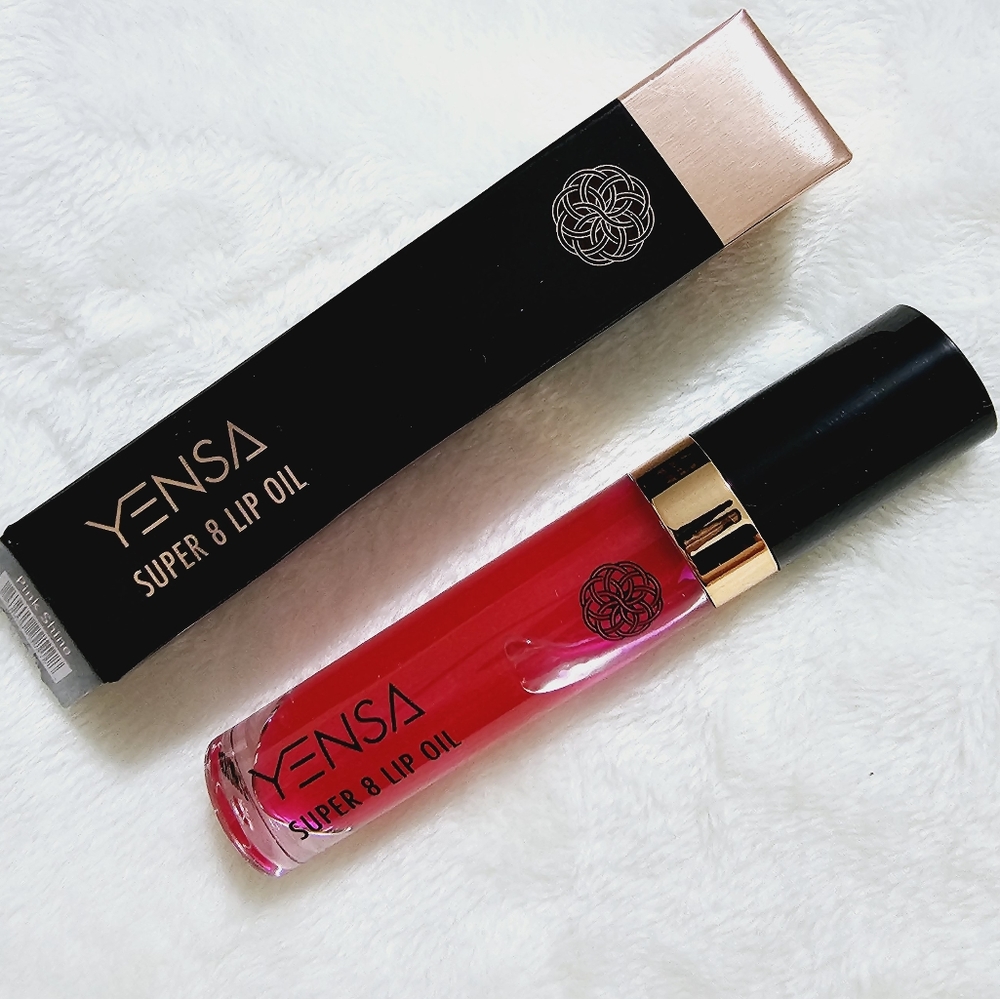 💕YENSA BEAUTY Super 8 Lip Oil in Sheer Pink